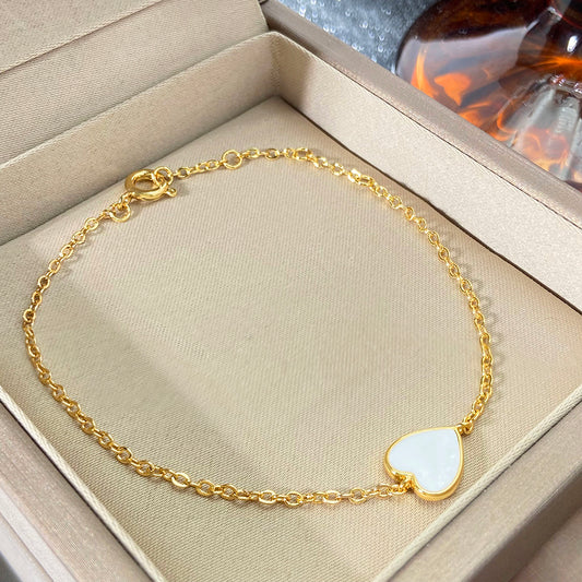 Wholesale Gold Silver Plated Bracelet Women Classic Heart Enamel Fashion Bracelet  price of 12 pieces